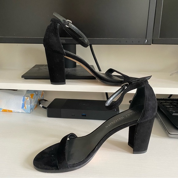 Stuart Weitzman NearlyNude Black Suede Heels Ankle Strap 7.5 3.25” heel - Picture 7 of 7
